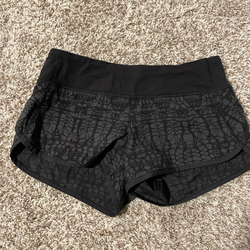 Lulu shorts